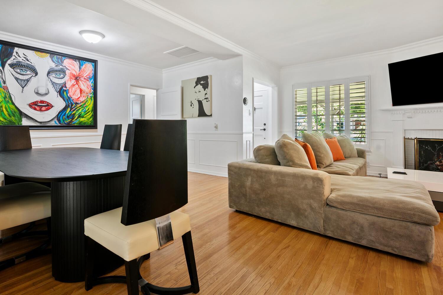 Pousada Luxury Piano In Near Universal & Hollywood For 8 *