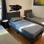 Luxury Piano Villa Home In Studio City Near Universal Studio & Hollywood For 8
