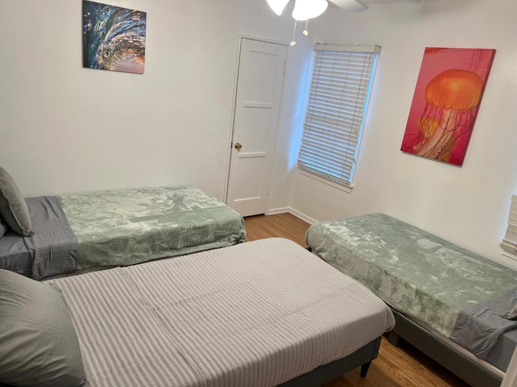 Villa Luxury Piano In Near Universal & Hollywood For 8